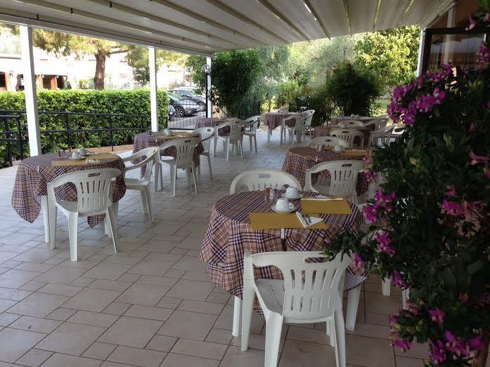 Residenza Hotel Garden Toscolano Maderno Eksteriør billede